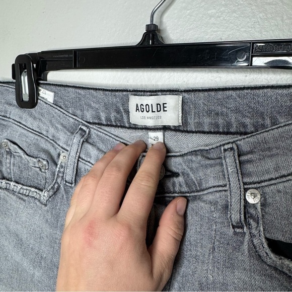 Agolde Nico High Rise Slim in Risk Grey Jeans - Picture 6 of 14